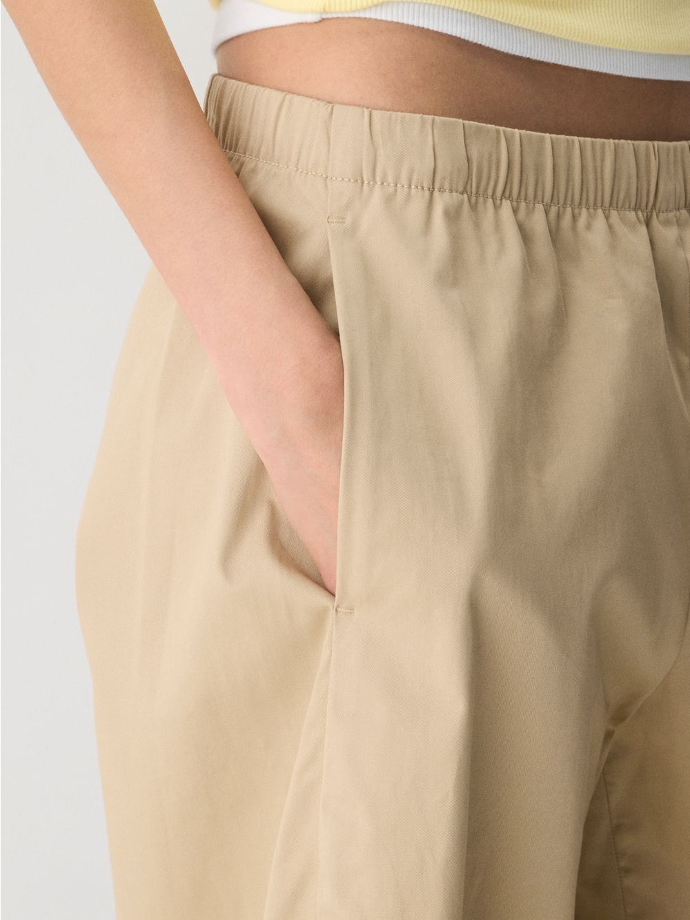 ARITZIA | Grinnell Chino Pant - Picture 4 of 6